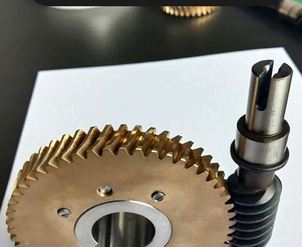 非標(biāo)蝸輪減速機(jī)